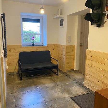Blisko Teatru 2 Apartment Walbrzych Ngoại thất bức ảnh